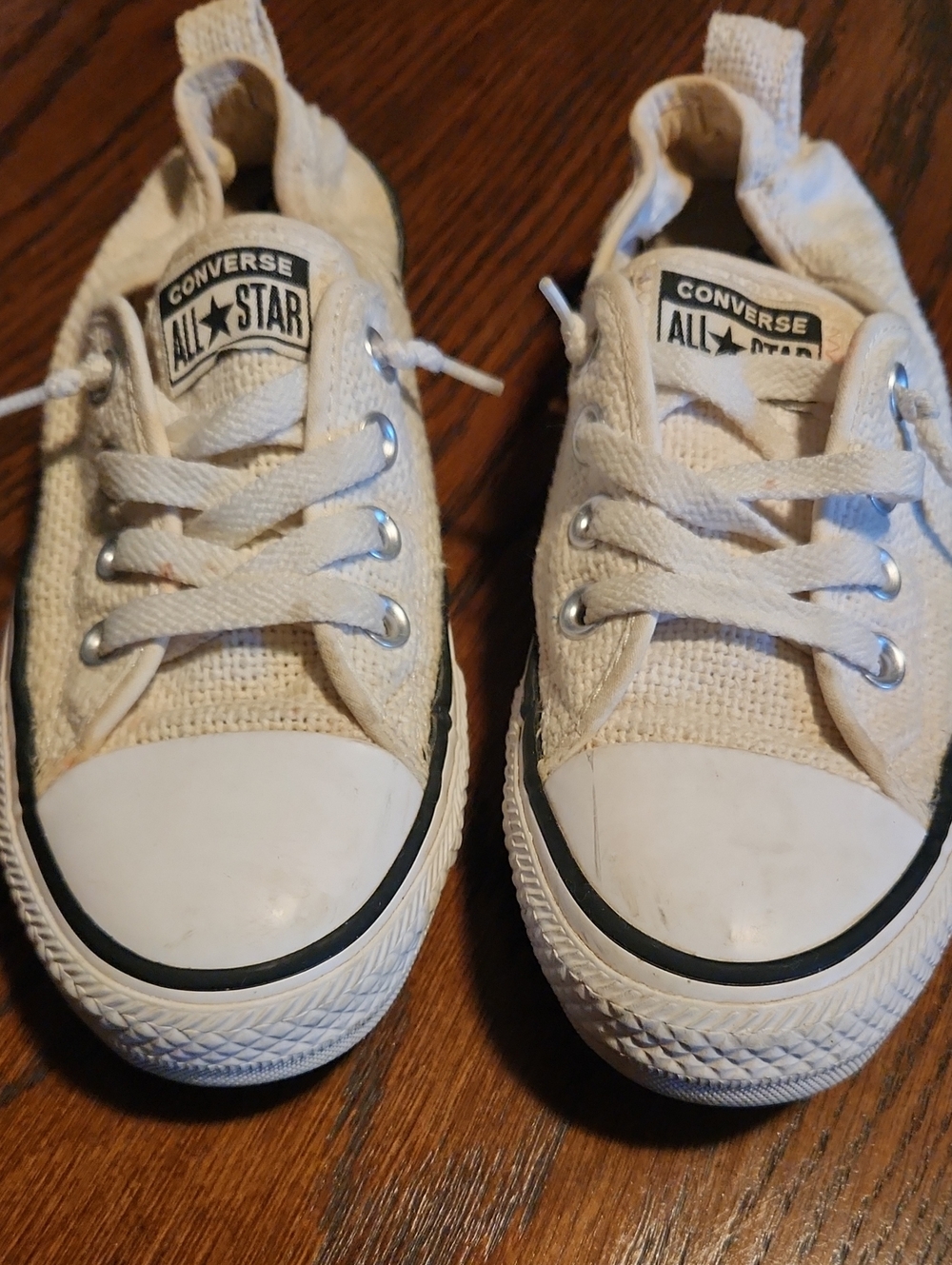 Converse Womens White/Cream Canvas Low-Top Sneakers with Black Trim